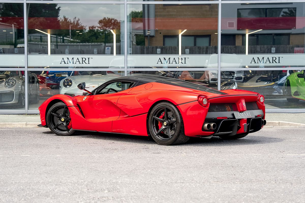 FERRARI LAFERRARI