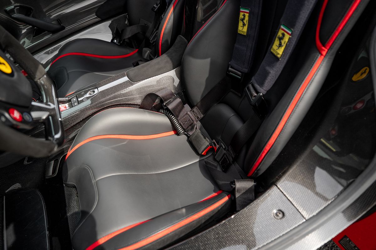 FERRARI LAFERRARI