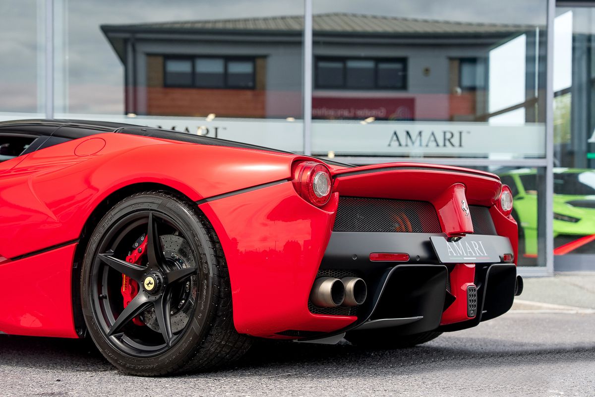 FERRARI LAFERRARI