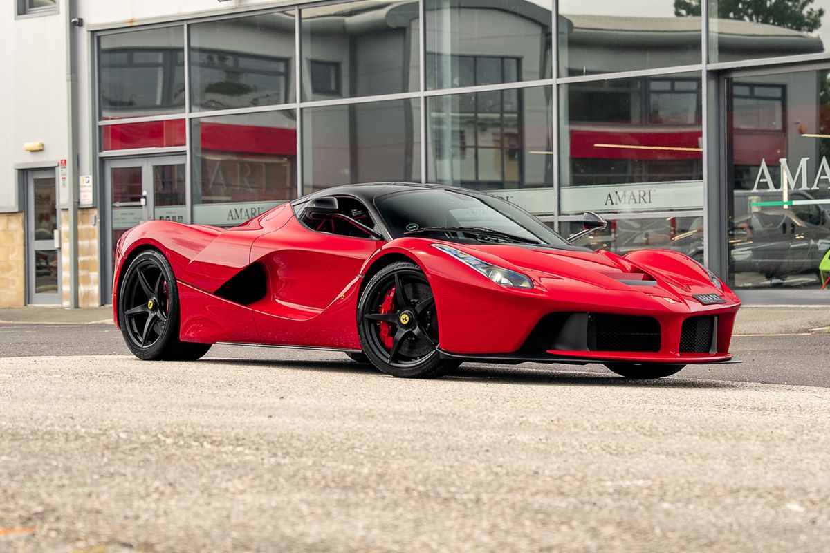 FERRARI LAFERRARI