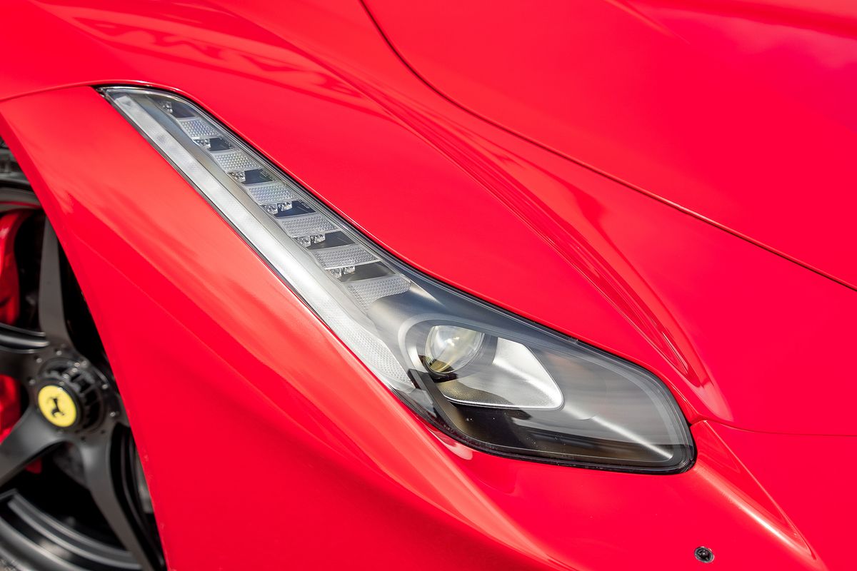 FERRARI LAFERRARI