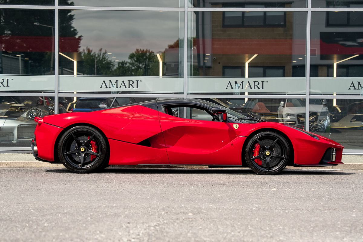 FERRARI LAFERRARI