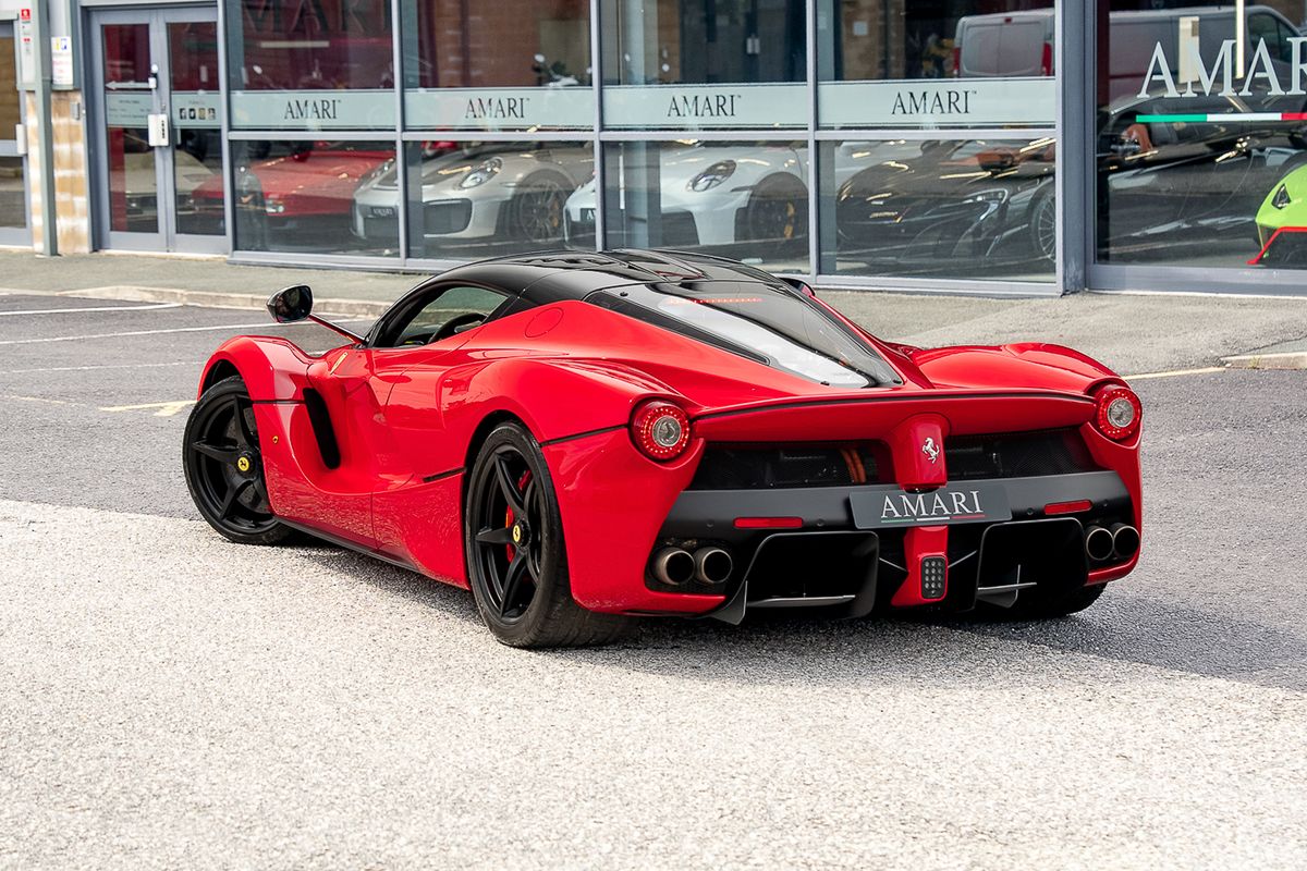 FERRARI LAFERRARI