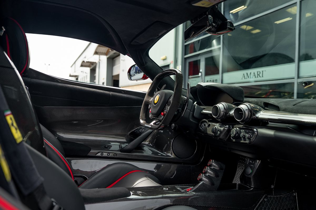 FERRARI LAFERRARI