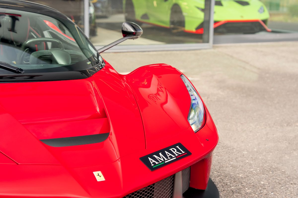 FERRARI LAFERRARI