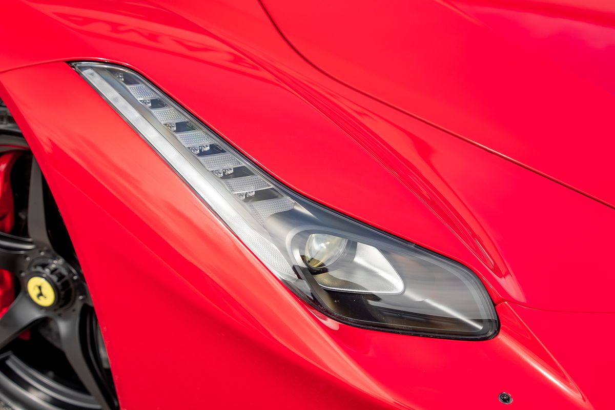 FERRARI LAFERRARI