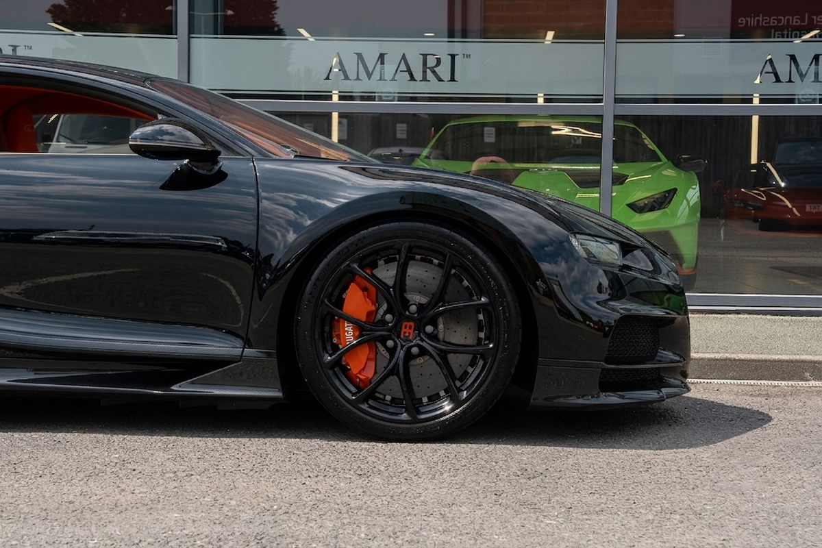 BUGATTI CHIRON
