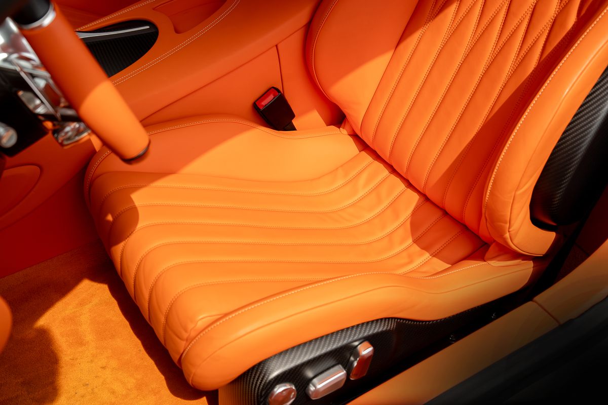 BUGATTI CHIRON