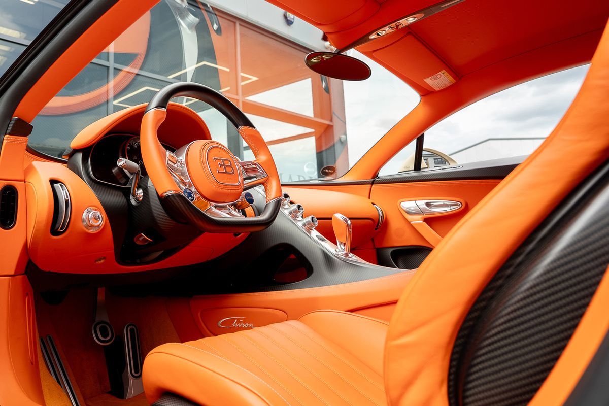 BUGATTI CHIRON