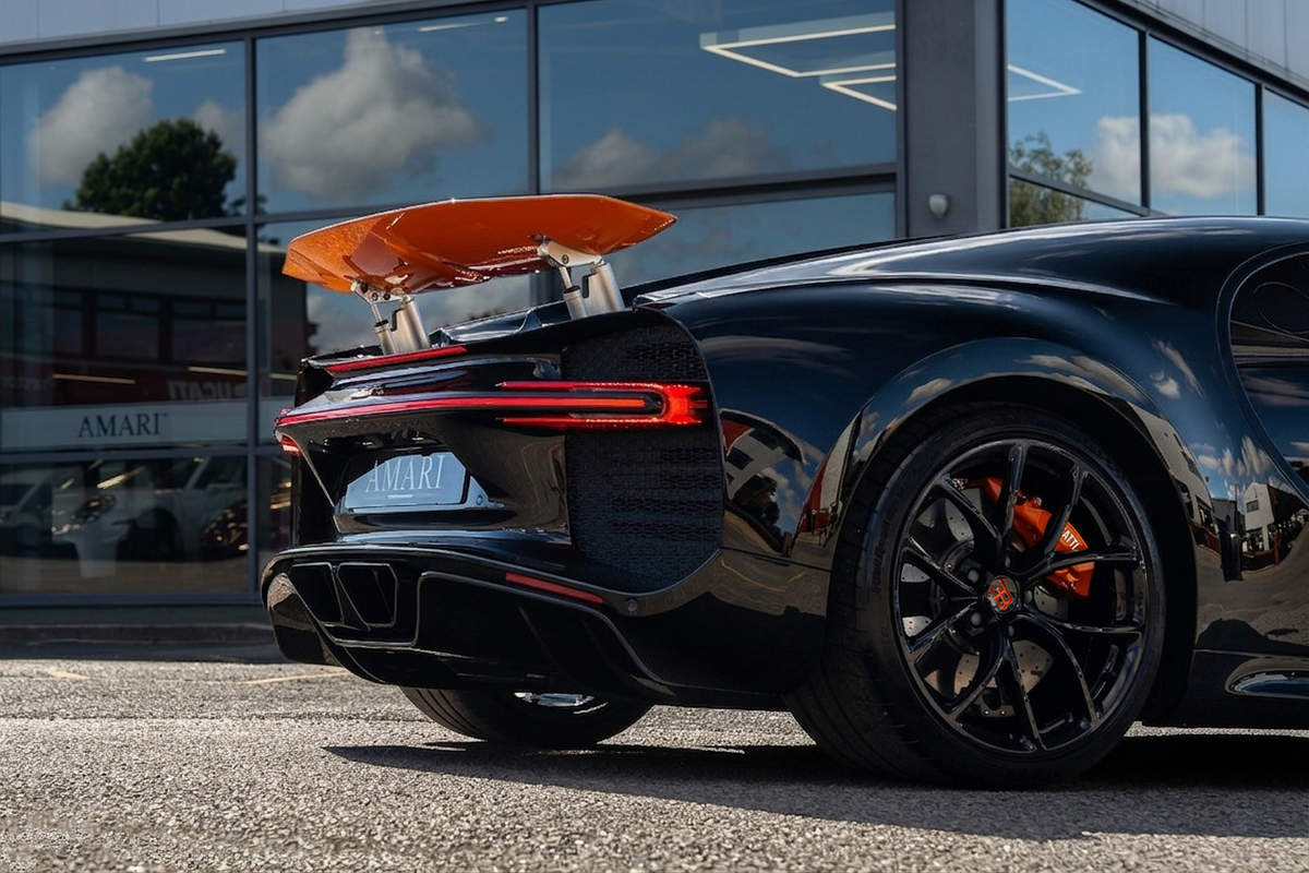 BUGATTI CHIRON