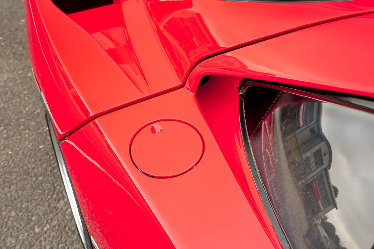 FERRARI F40