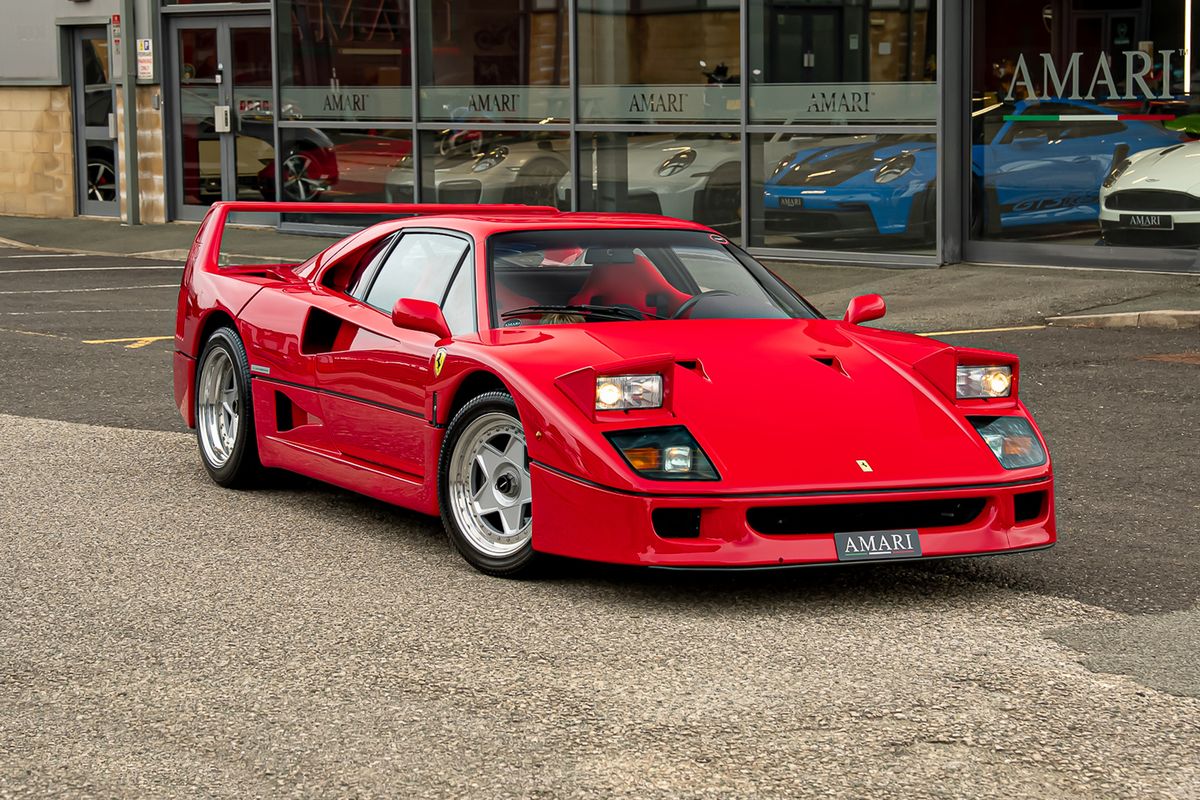 FERRARI F40