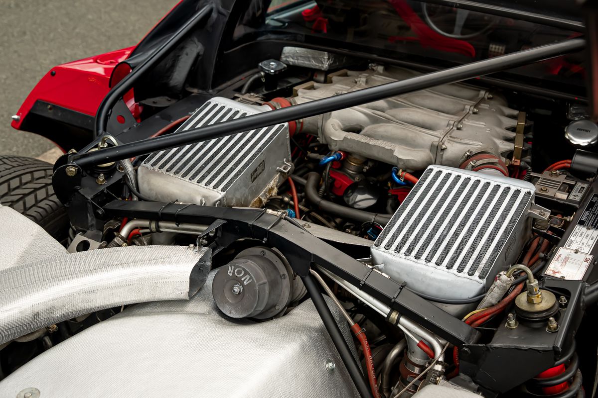FERRARI F40