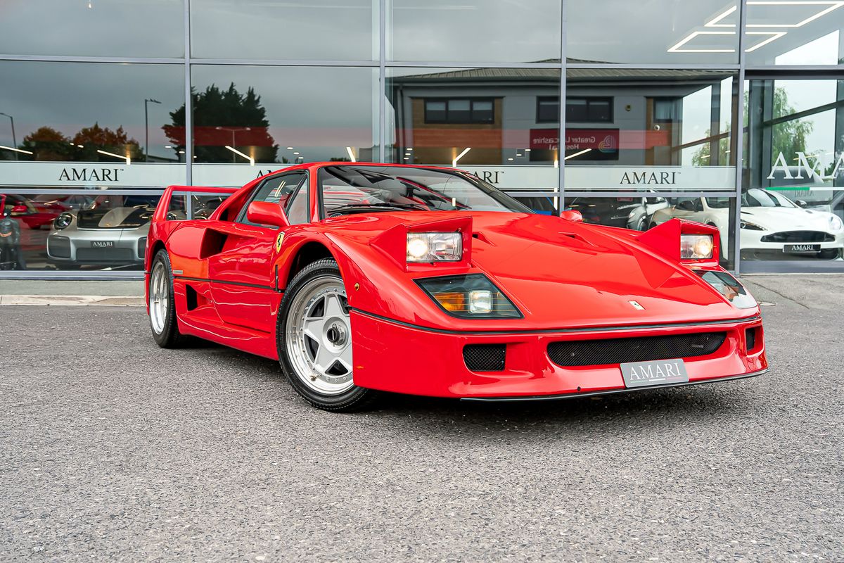 FERRARI F40