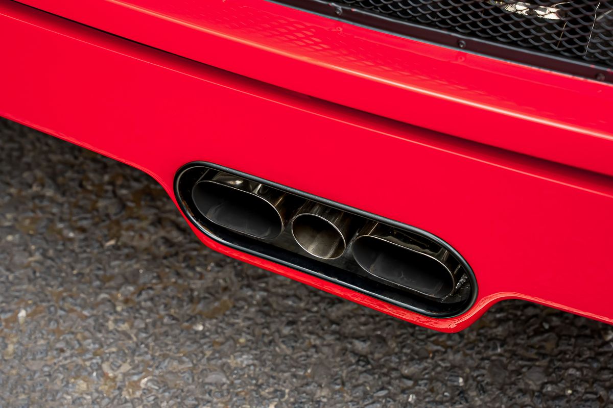 FERRARI F40