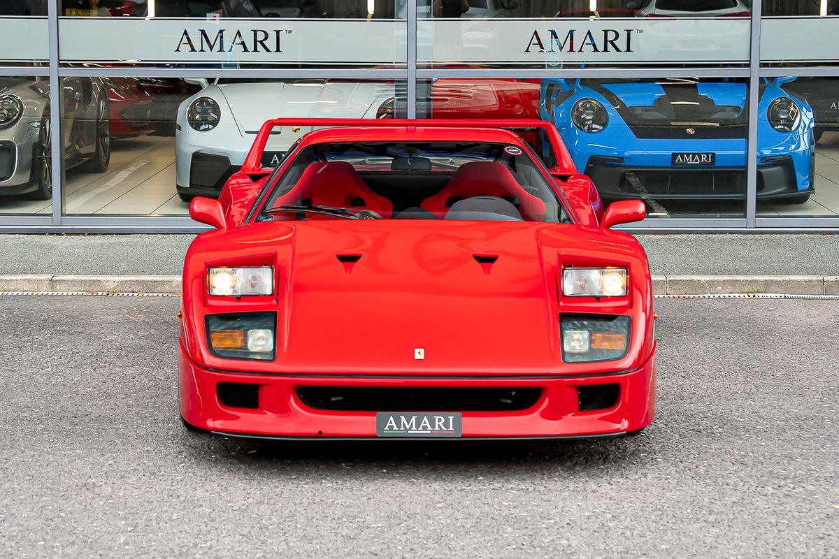 FERRARI F40
