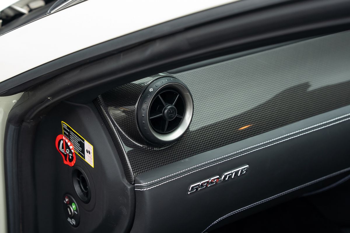 FERRARI 599 HGTE FIORANO