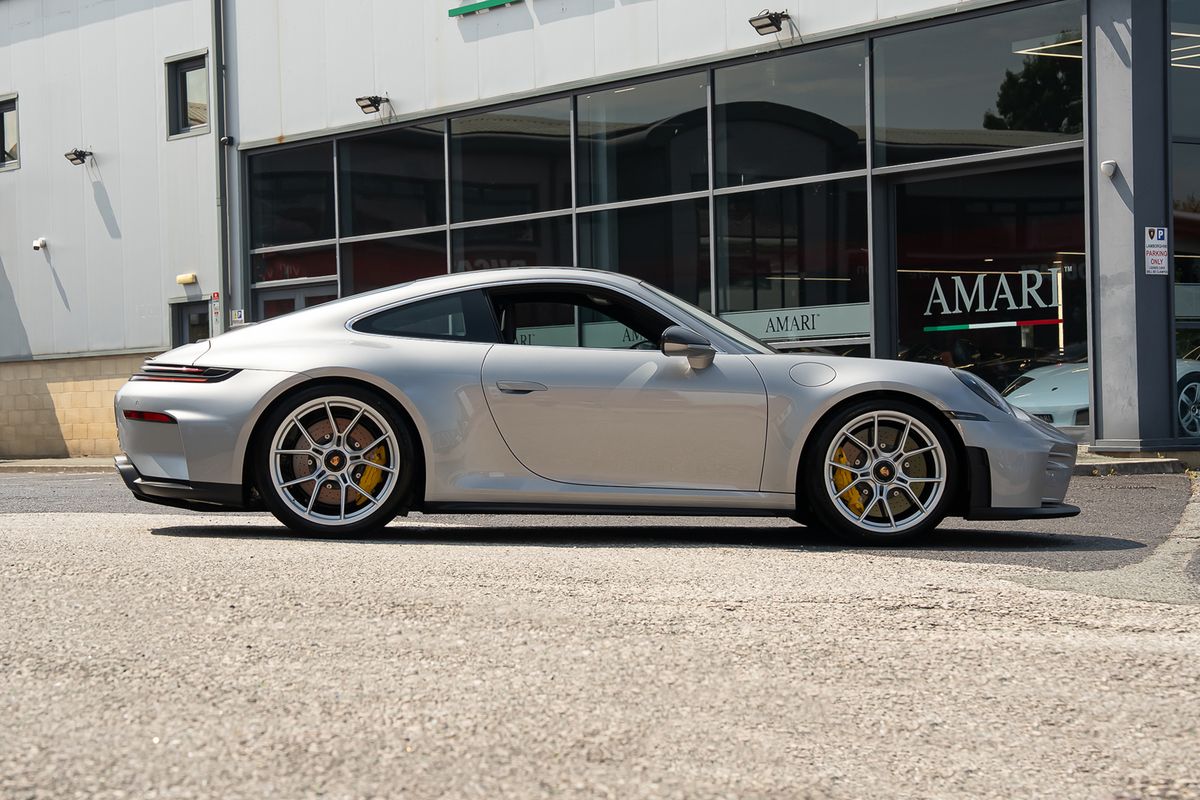 PORSCHE 911 992.2 GT3 TOURING GT3 Touring
