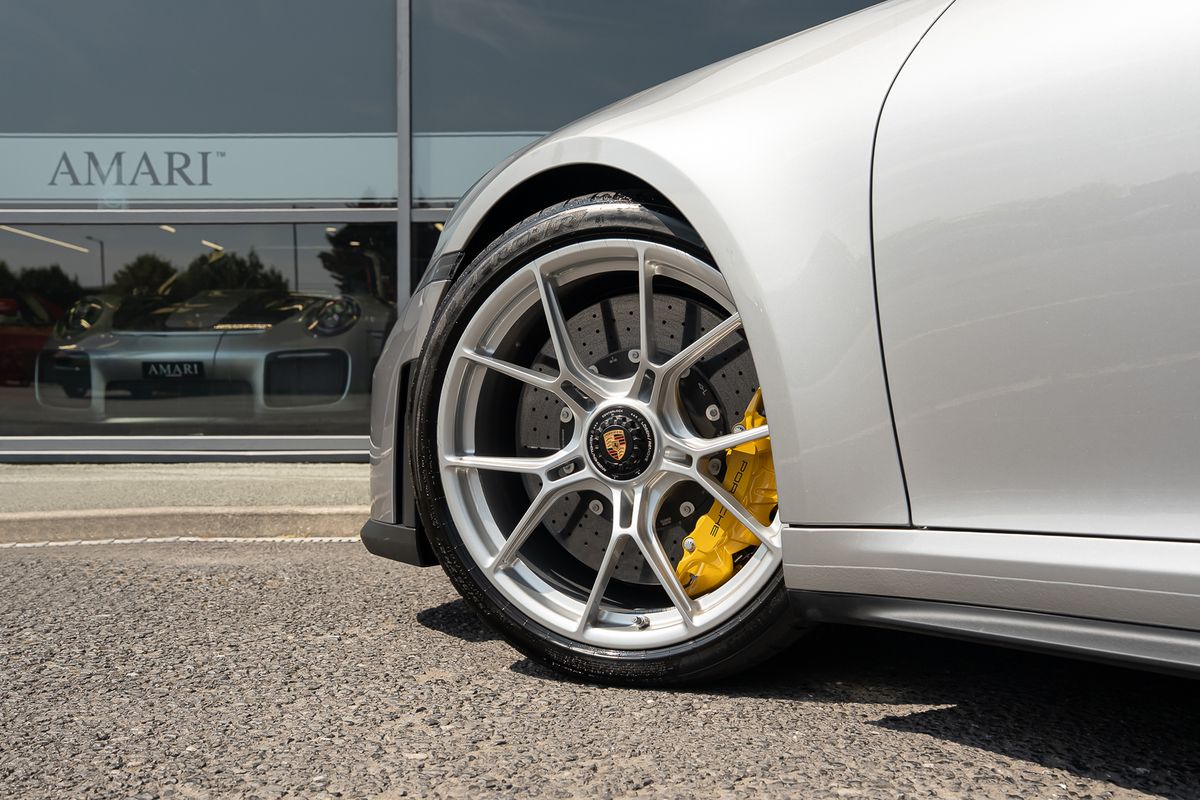 PORSCHE 911 992.2 GT3 TOURING GT3 Touring