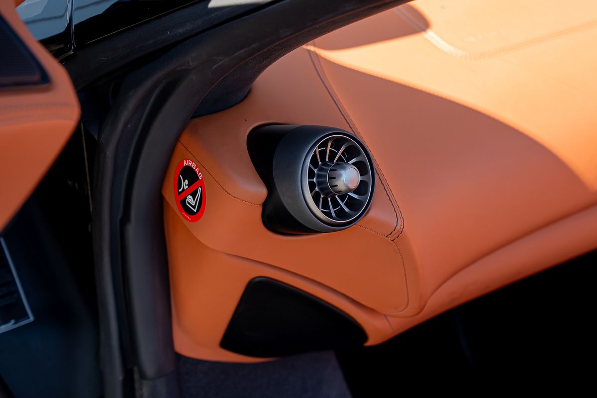MCLAREN 675LT SPIDER V8 SSG