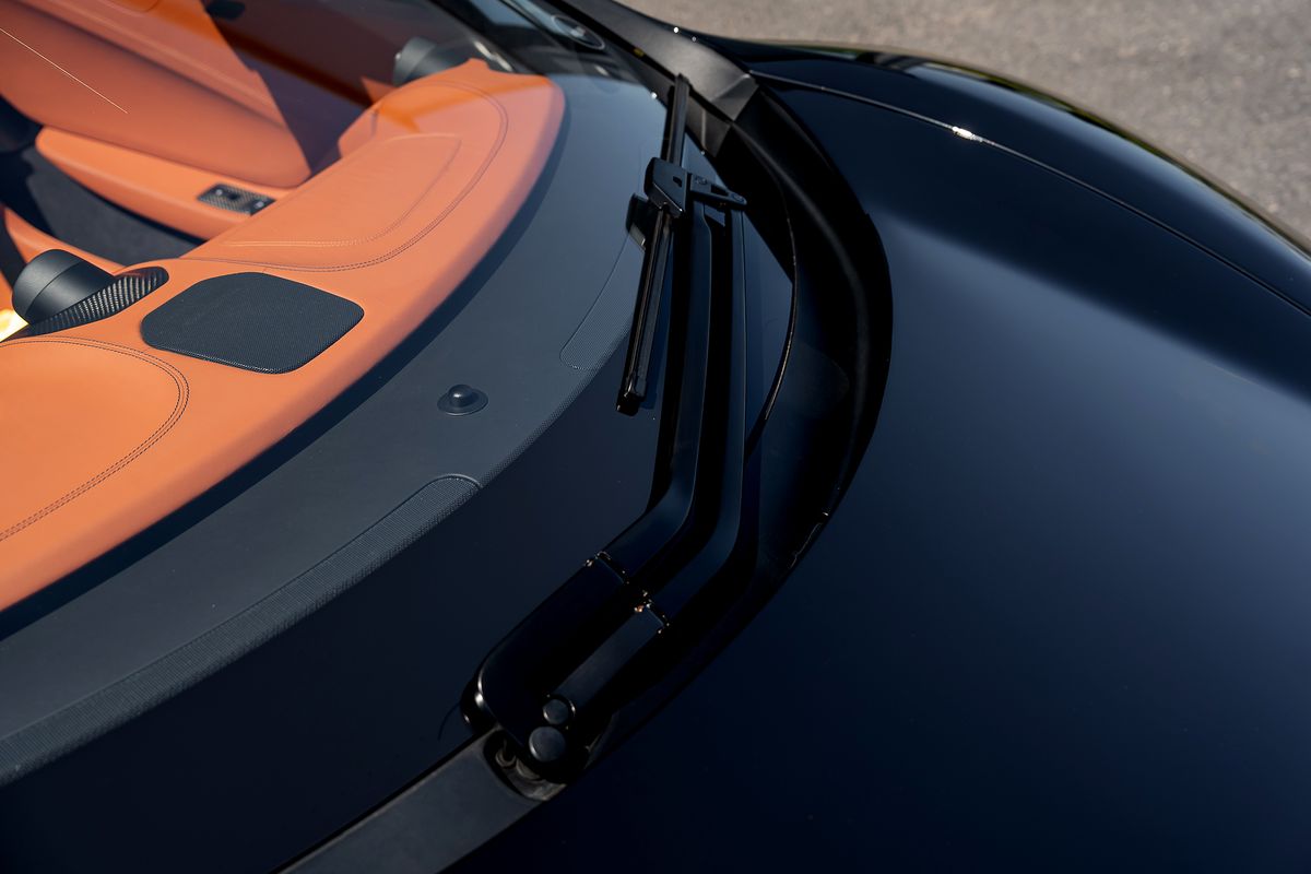 MCLAREN 675LT SPIDER V8 SSG