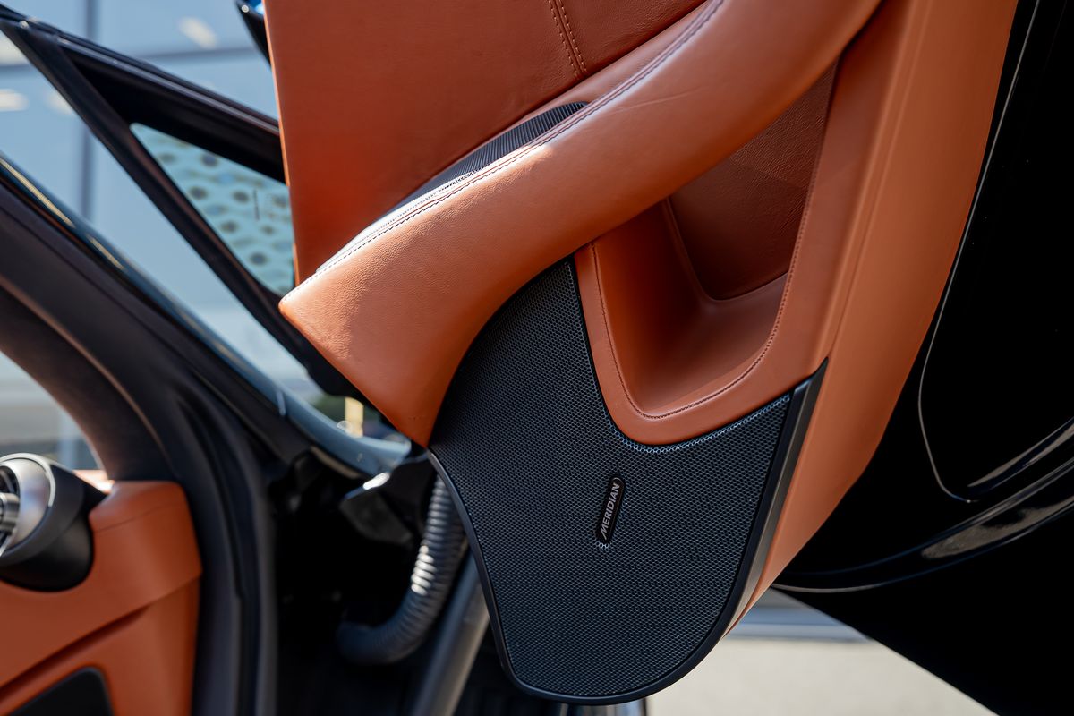MCLAREN 675LT SPIDER V8 SSG