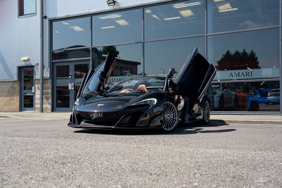 MCLAREN 675LT SPIDER V8 SSG