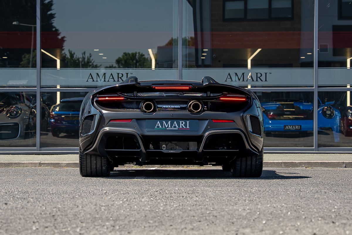 MCLAREN 675LT SPIDER V8 SSG
