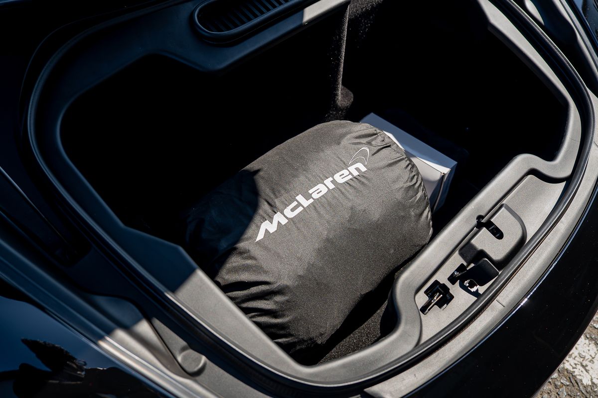 MCLAREN 675LT SPIDER V8 SSG