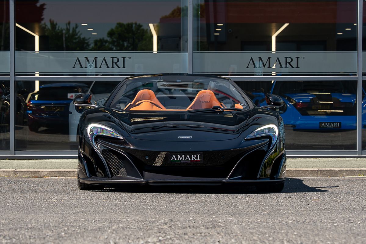 MCLAREN 675LT SPIDER V8 SSG