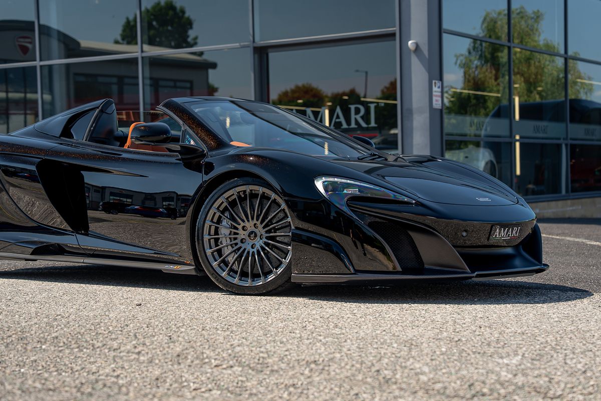 MCLAREN 675LT SPIDER V8 SSG