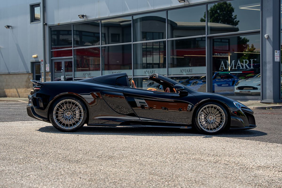 MCLAREN 675LT SPIDER V8 SSG