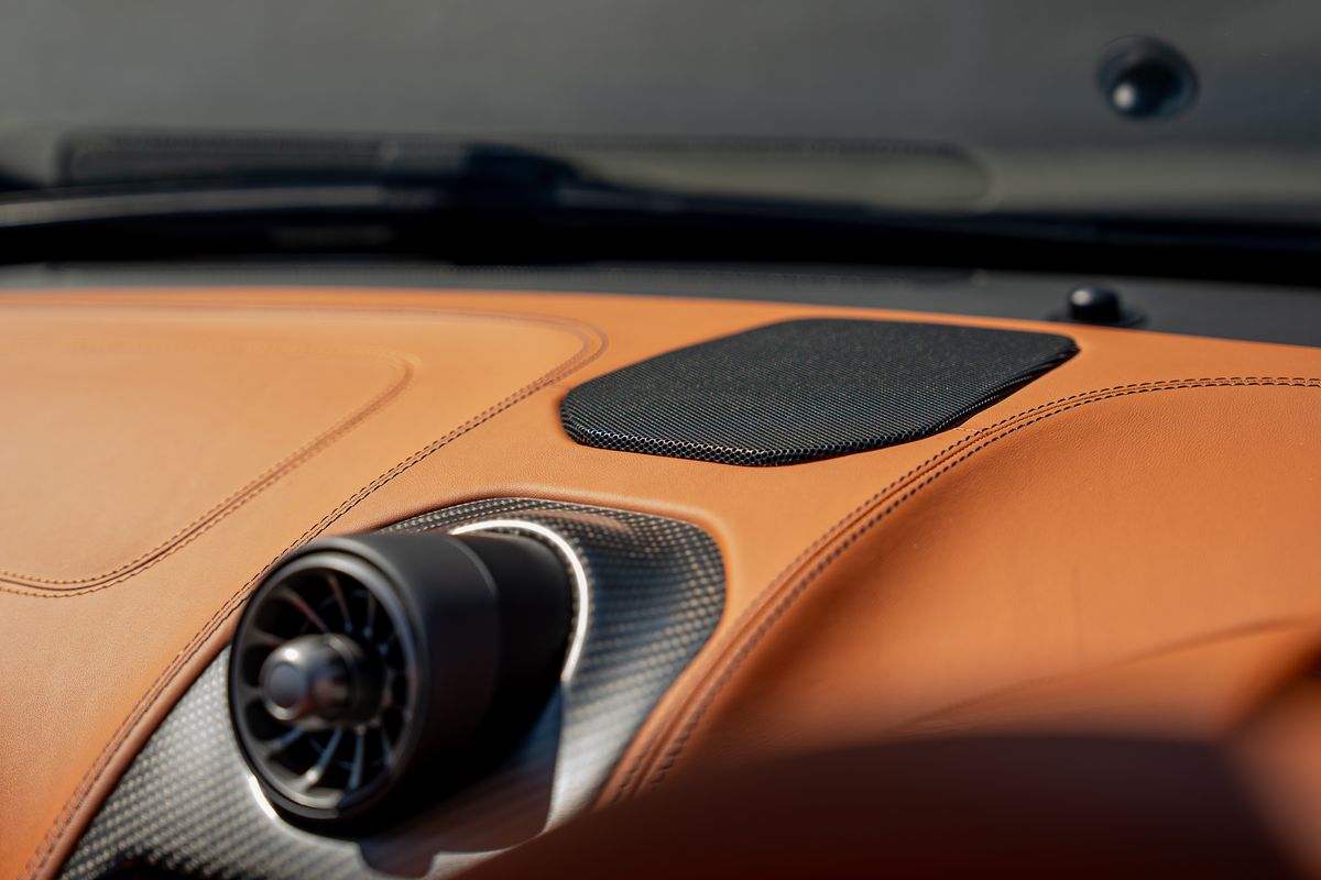 MCLAREN 675LT SPIDER V8 SSG