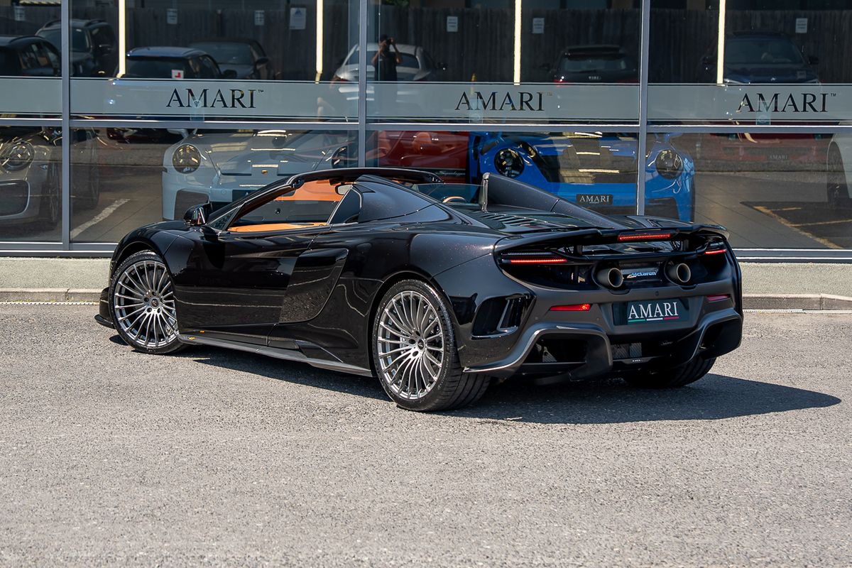 MCLAREN 675LT SPIDER V8 SSG