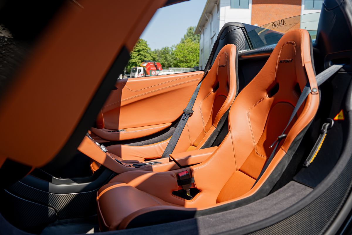 MCLAREN 675LT SPIDER V8 SSG