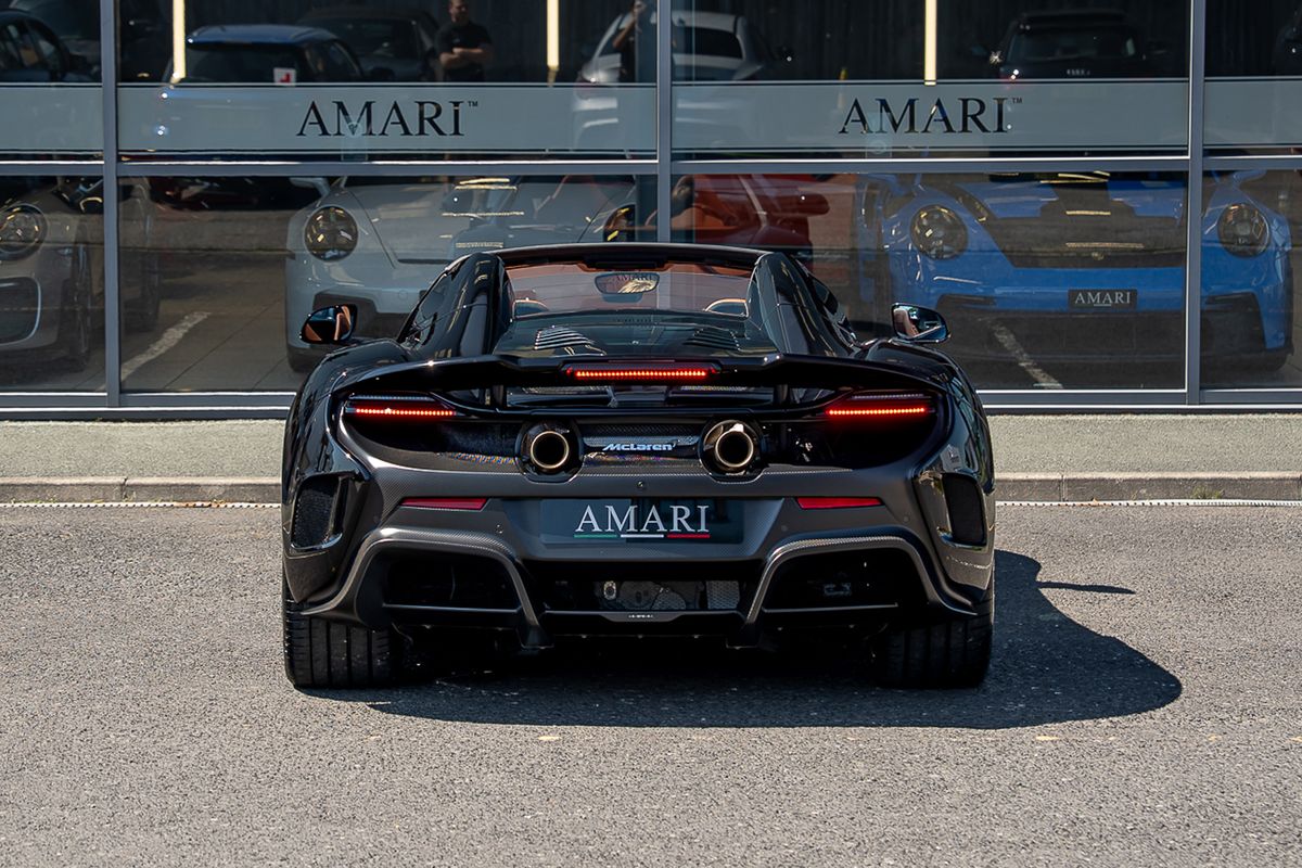 MCLAREN 675LT SPIDER V8 SSG