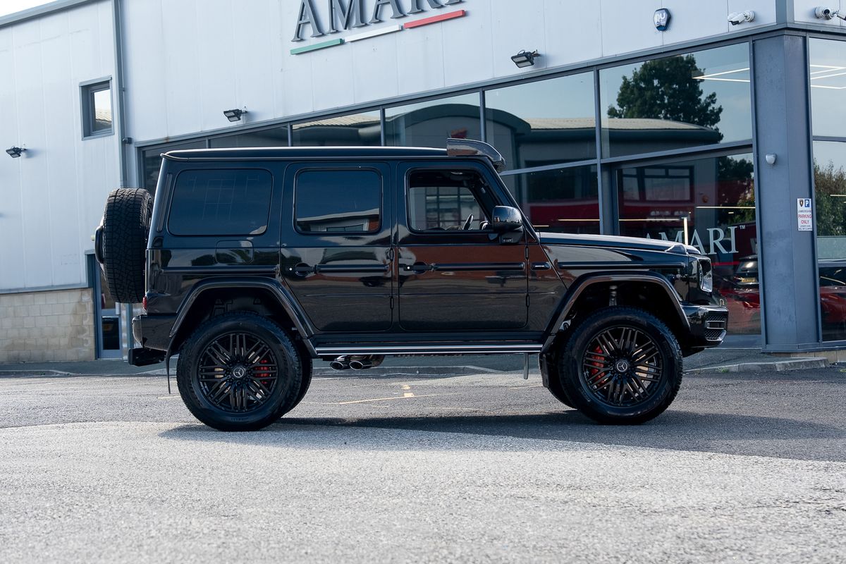 MERCEDES BENZ AMG G 63 4x4 SQUARED - VAT Q