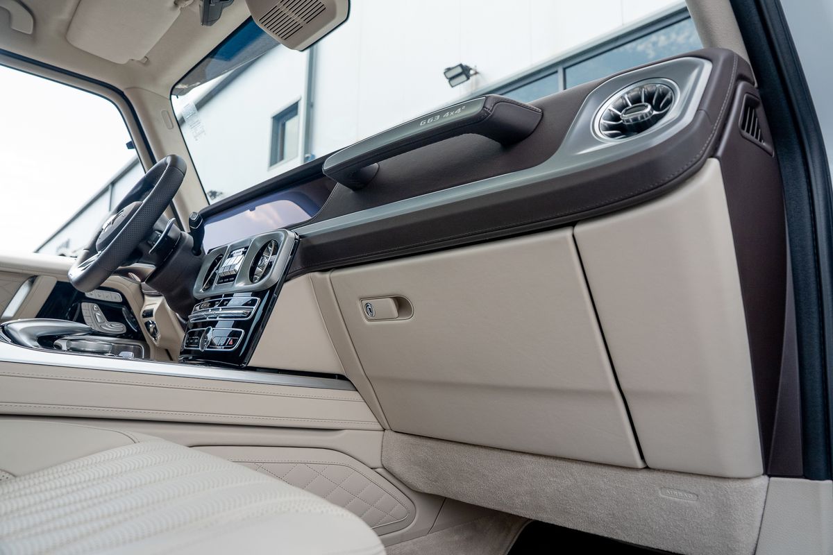 MERCEDES BENZ AMG G 63 4x4 SQUARED - VAT Q