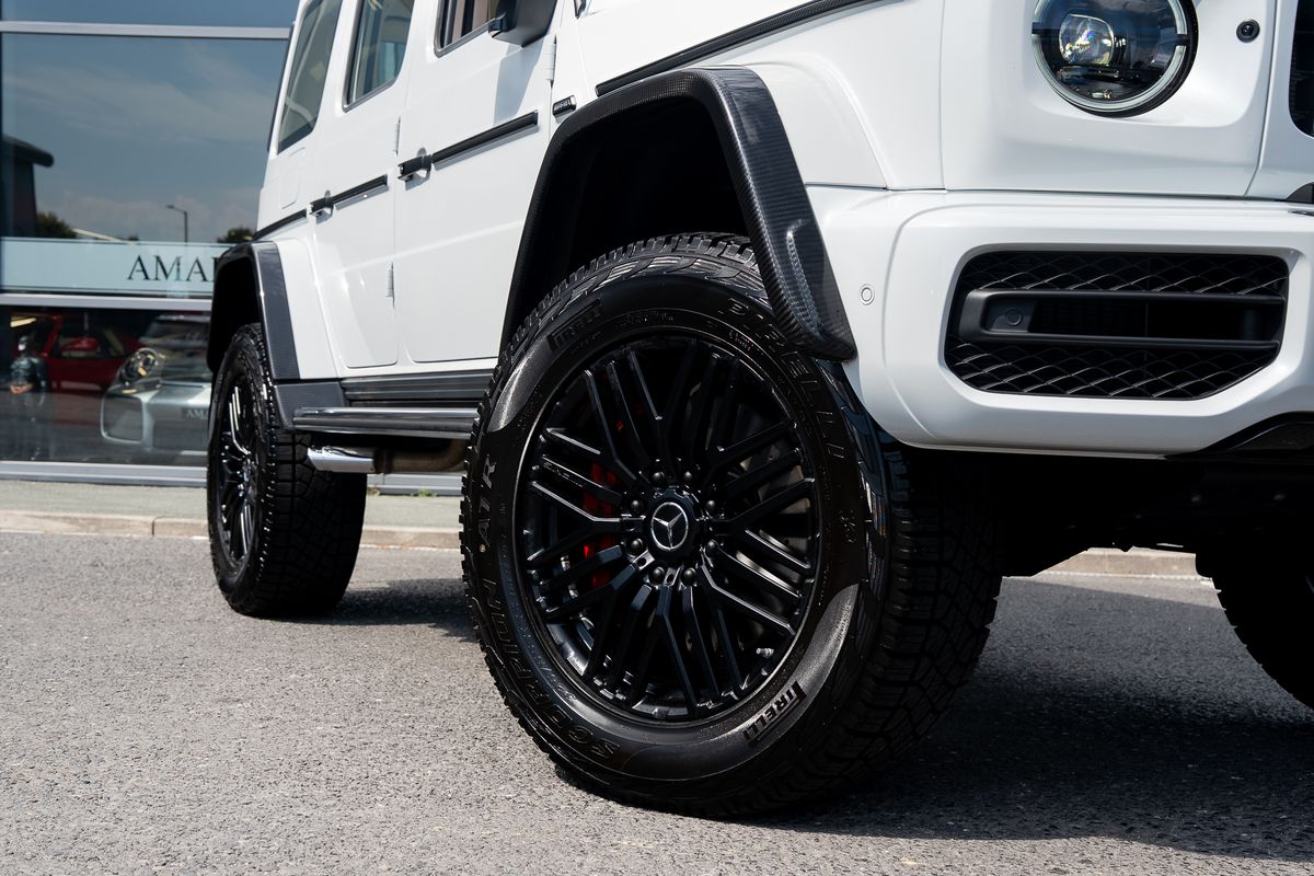 MERCEDES BENZ AMG G 63 4x4 SQUARED - VAT Q