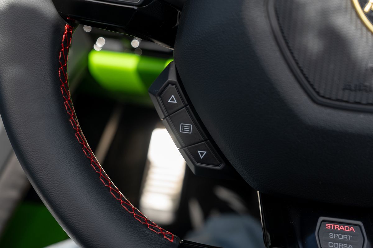 LAMBORGHINI HURACAN EVO LP 640-4 LP 640-4 EVO Spyder
