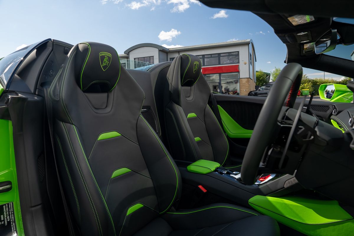 LAMBORGHINI HURACAN EVO LP 640-4 LP 640-4 EVO Spyder