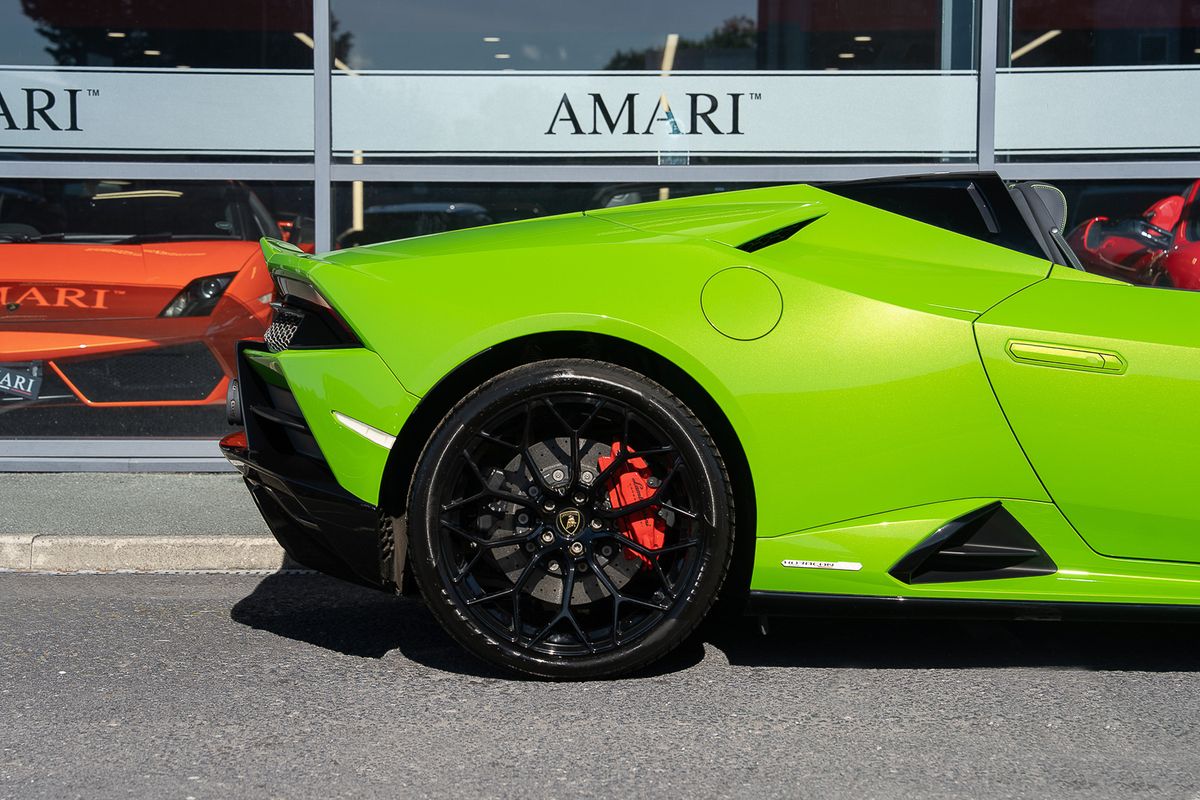 LAMBORGHINI HURACAN EVO LP 640-4 LP 640-4 EVO Spyder