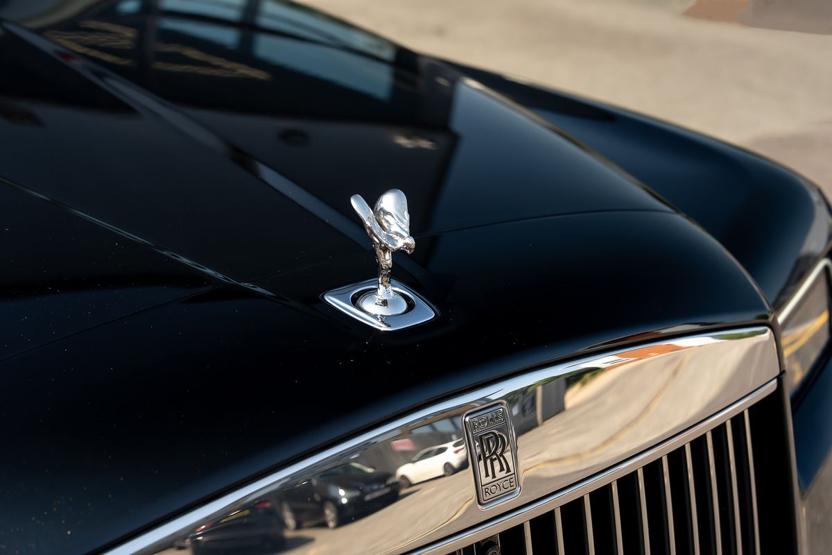 ROLLS ROYCE CULLINAN V12 V12