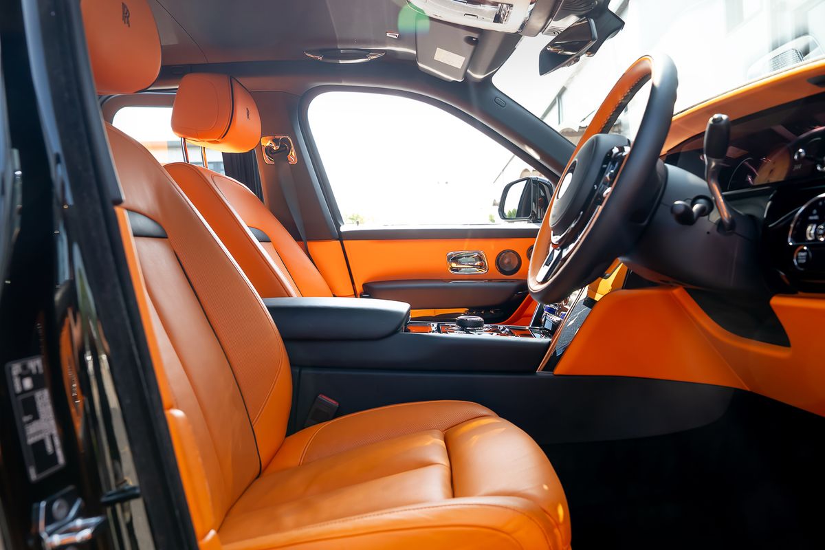 ROLLS ROYCE CULLINAN V12 V12