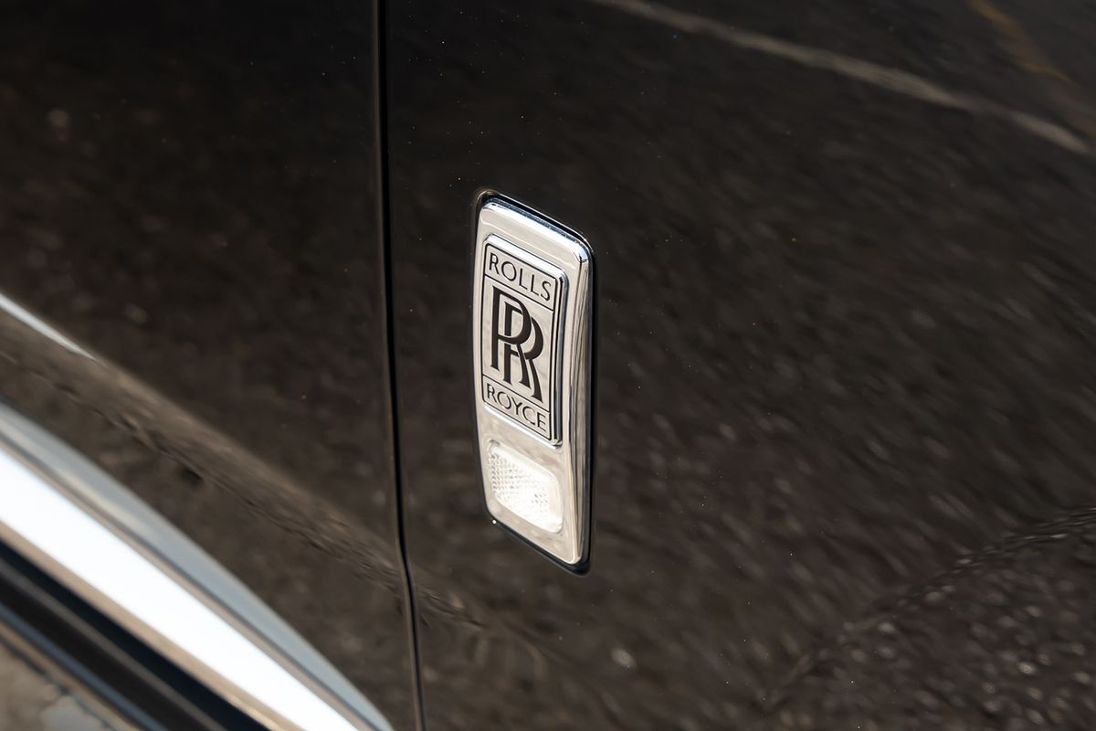 ROLLS ROYCE CULLINAN V12 V12