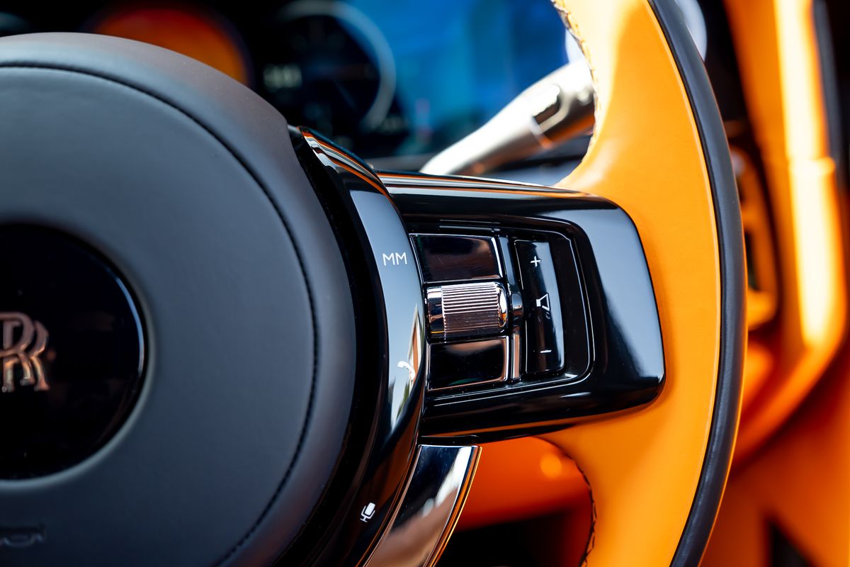 ROLLS ROYCE CULLINAN V12 V12
