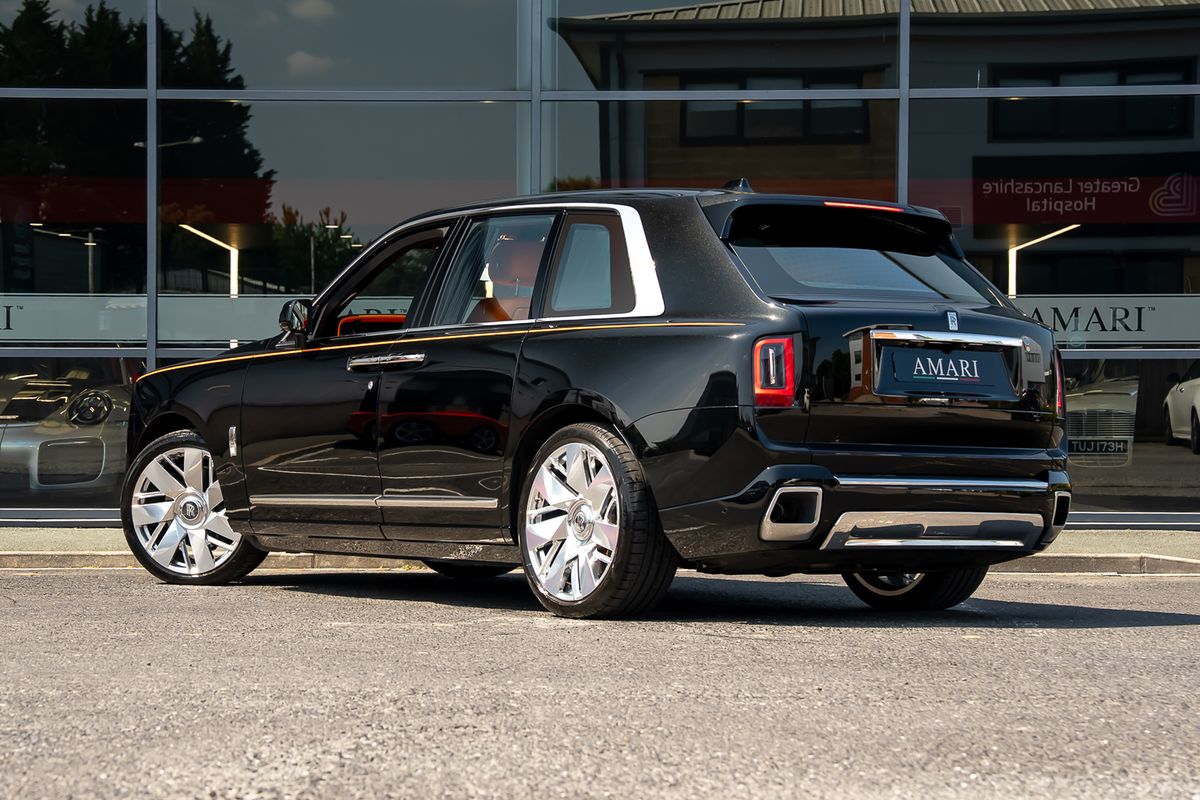 ROLLS ROYCE CULLINAN V12 V12