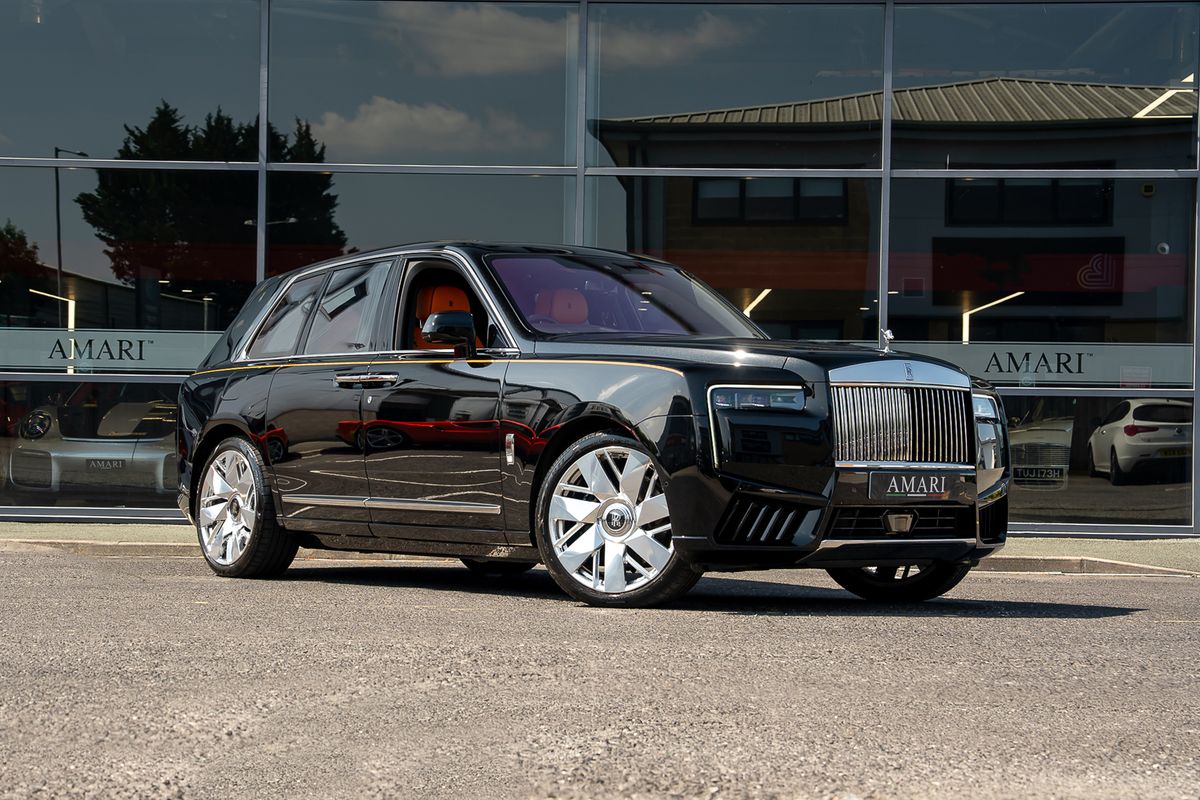 ROLLS ROYCE CULLINAN V12 V12