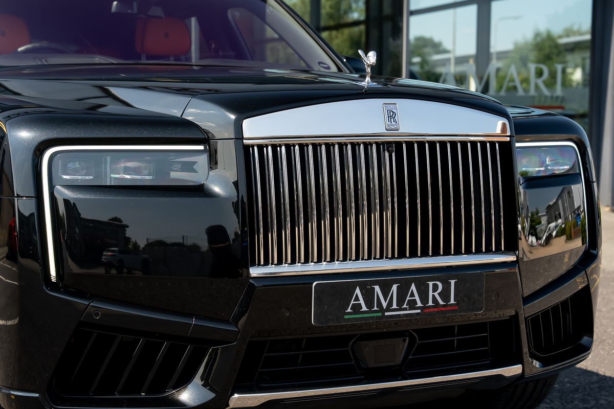 ROLLS ROYCE CULLINAN V12 V12
