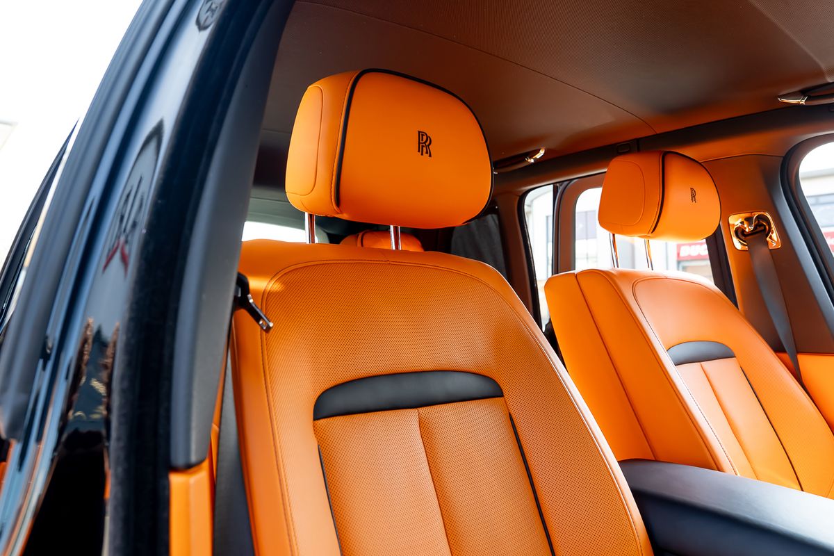 ROLLS ROYCE CULLINAN V12 V12